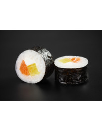 Ролл Хосо с Лососем и дайконом (165 г, 8 шт) на 100 гр 260 ккал б 12, ж 7, у 36